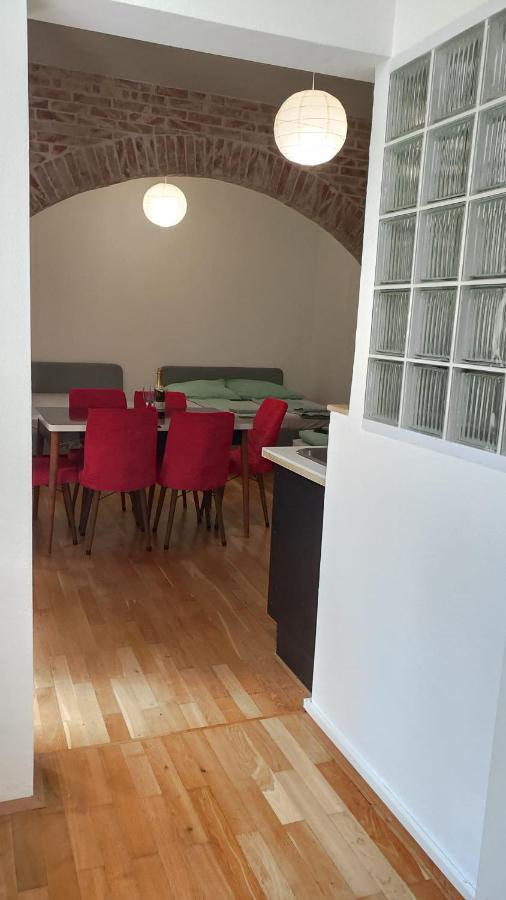 Cozynite Premium Apartment Stadthalle Вена Экстерьер фото